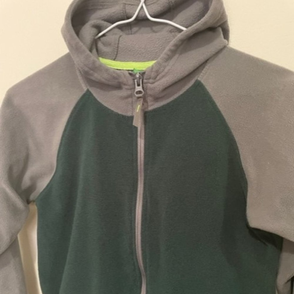 Youth sweater